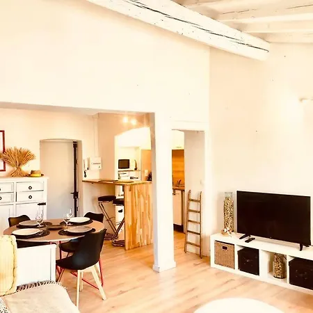 Apartamento Le Corridon Hyper Centre Nimes Exterior foto